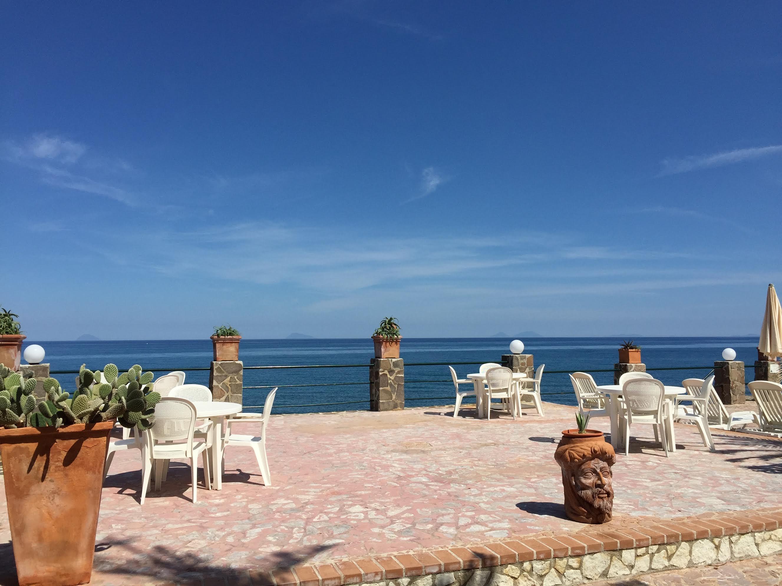 La Playa Blanca 4*
