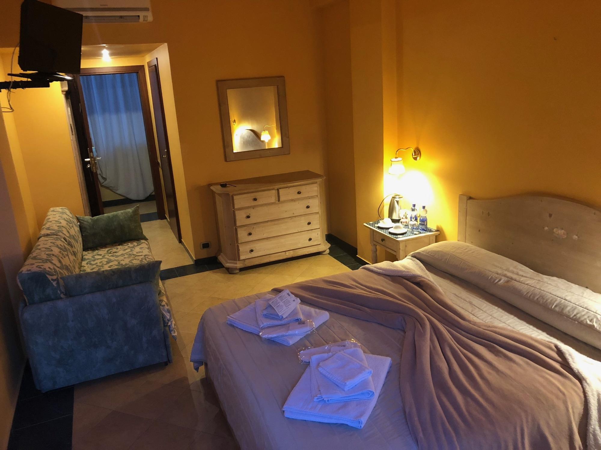 La Playa Blanca & Ristorante Hotel 4*