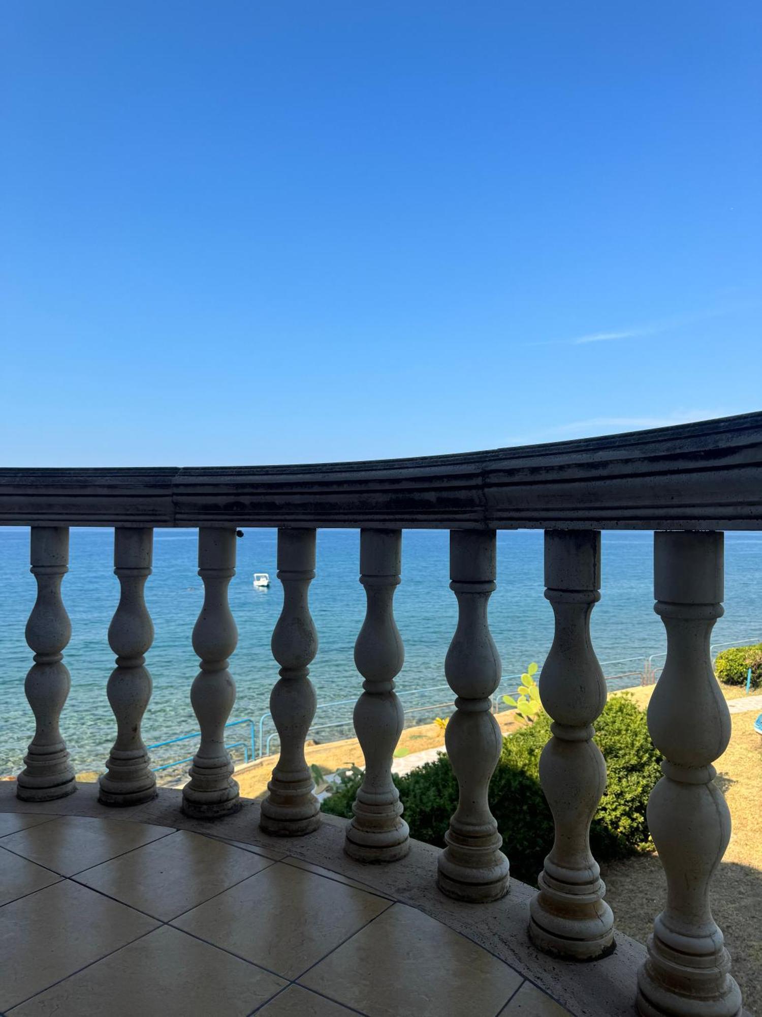 Hotel La Playa Blanca 4*
